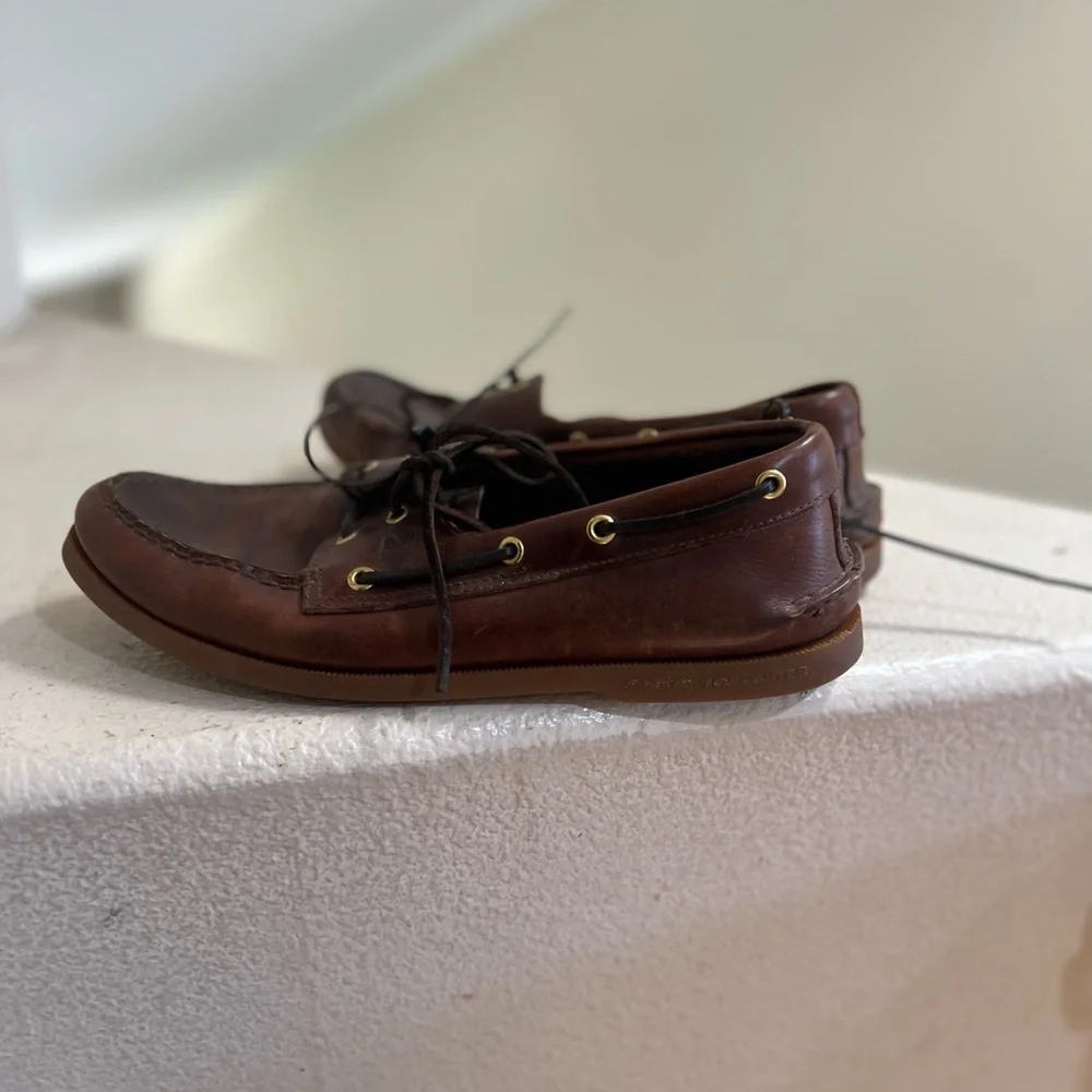 N/A classic brown